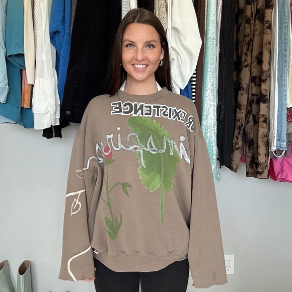 Russell Athletic Tops - Russell Athletic Brown Graphic Sweatshirt